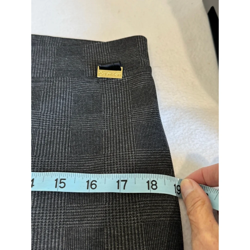 Women's Calvin Klein L Dark Grey Plaid stretch pull on pants